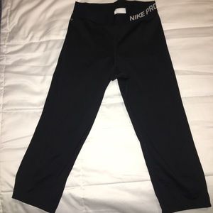 Black Nike Crop Legging - Size Medium
